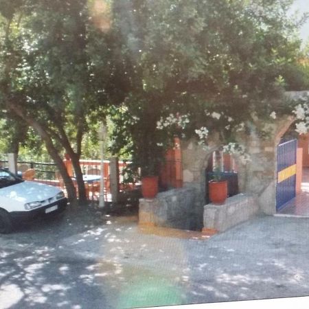 Auberge Bab Imouzer Tagherat Anekrim Extérieur photo